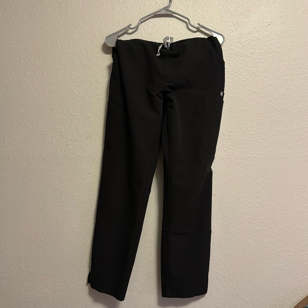 Figs Yola high waisted skinny scrub pant